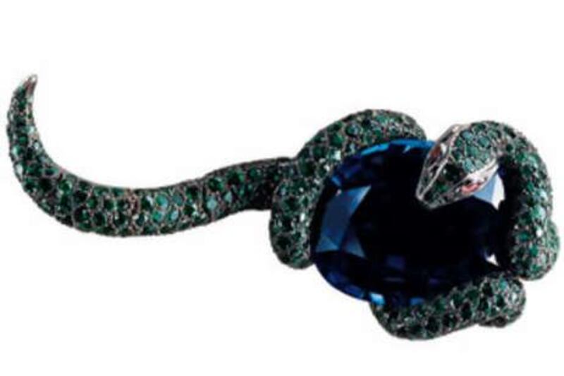 Beaute Dangereuse sapphire snake brooch with 298 emeralds and ruby eyes, 2002.