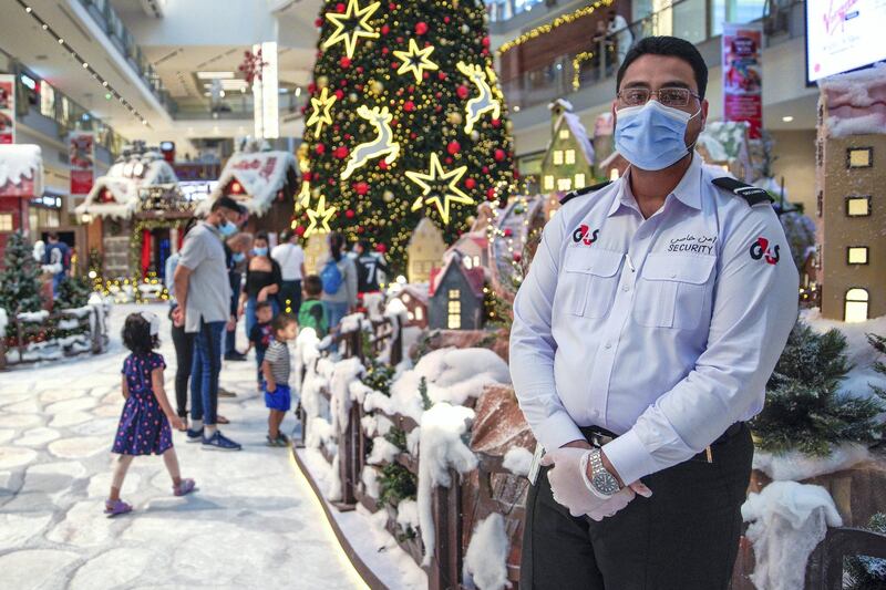 Abu Dhabi, United Arab Emirates, December 17, 2020.   The Festive Season Winter Wonderland display is now up at the lobby of the Abu Dhabi Mall to greet shoppers a Happy Holiday.
Victor Besa/The National
Section:  NA
For:  Standalone/Stock/Weather