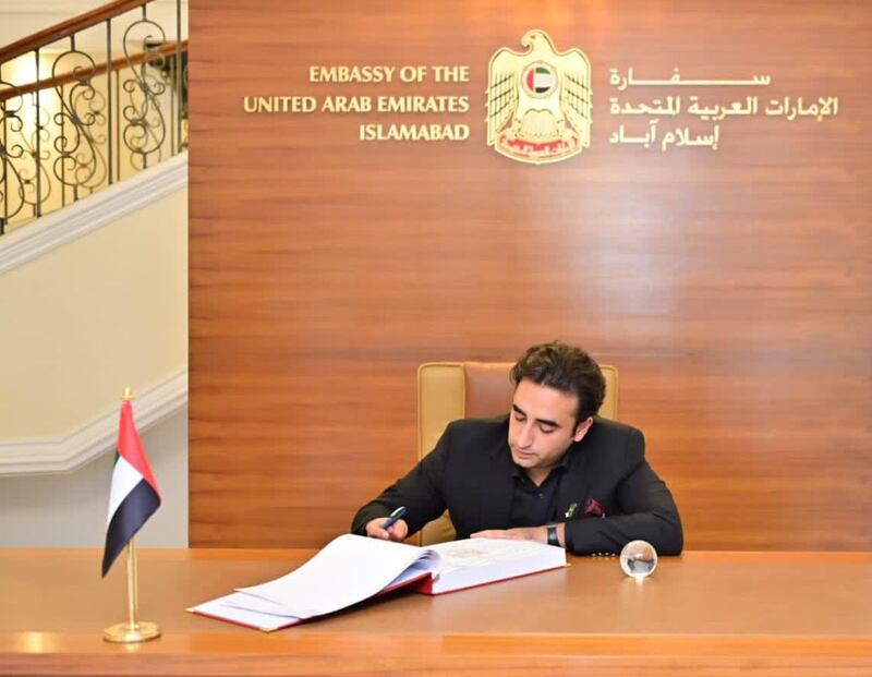 Bilawal Bhutto Zardari, foreign minister of Pakistan, visits the UAE Embassy in Islamabad and offers his condolences, writing "may Allah rest his soul in peace". Photo: UAE embassy Islamabad