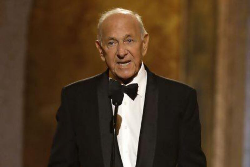 FILE - In this June 15, 2008 file photo, Jack Klugman speaks at the 62nd Annual Tony Awards in New York. Klugman, who made an art of gruffness in TV's "The Odd Couple" and "Quincy, M.E.," has died at the age of 90. (AP Photo/Jeff Christensen, File) *** Local Caption *** Obit-Klugman.JPEG-093e5.jpg