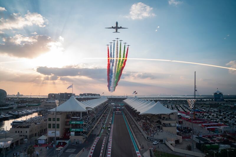 A spectacular air show on the final day of the 2021 Formula One Etihad Airways Abu Dhabi Grand Prix. Photo: Abdulla Al Junaibi / Ministry of Presidential Affairs