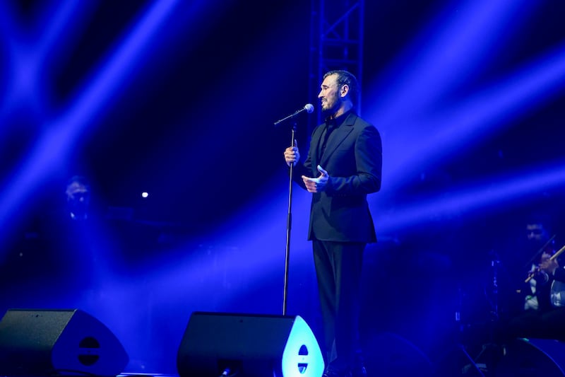 Al Sahir also performs the lilting 'Ahbini', possibly one of the most romantic Arabic pop songs ever released. 