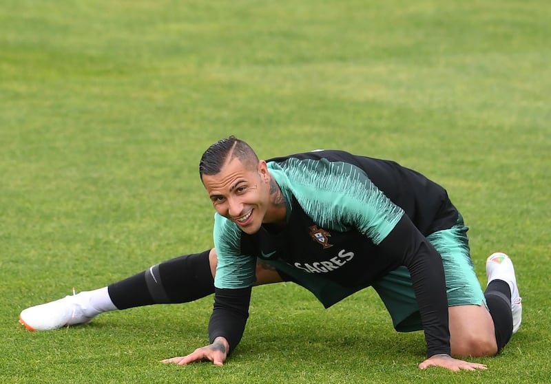 Portugal's forward Ricardo Quaresma takes part in a training session on June 4, 2018 at Cidade do Futebol in Oeiras during the Portugal national football team's training camp in preparation for the Russia World Championship 2018. / AFP PHOTO / FRANCISCO LEONG