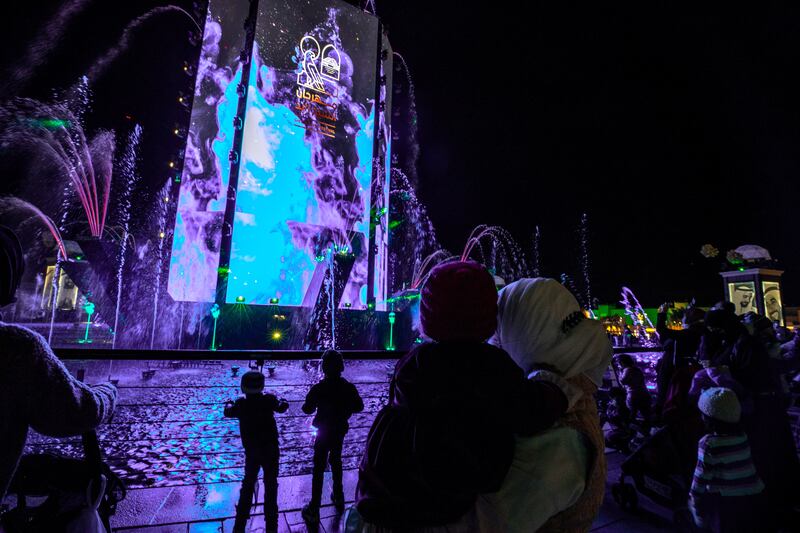 Visitors enjoy the evening