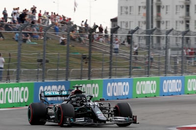 Mercedes' British driver Lewis Hamilton steers his car during the qualifying session for the Formula One Russian Grand Prix at the Sochi Autodrom Circuit in Sochi on September 26, 2020. / AFP / POOL / YURI KOCHETKOV
