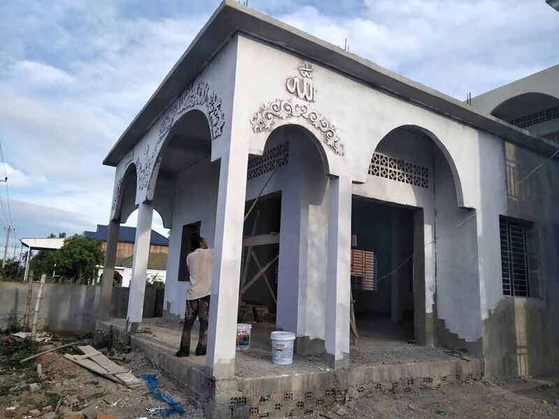 Emirati donors have funded the construction of school buildings and mosques, pictured, in Cambodia, Vietnam and Thailand. Courtesy: KungFuture