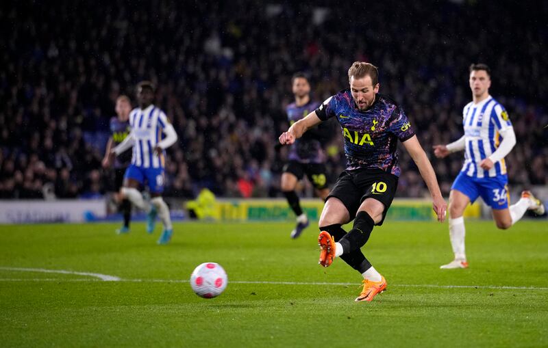 Harry Kane  - 8: Should have scored after robbing Sanchez in fifth minute but shot wide from tight angle. Calm left-footed finish to put Spurs 2-0 up and felt he should have got late penalty after being caught by Duffy. Sprayed two lovely passes through to set up Reguilon’s chances. AP