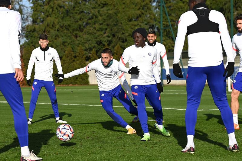 COBHAM, ENGLAND - DECEMBER 01:  Hakim Ziyech and N'Golo Kante of Chelsea during a training session at Chelsea Training Ground on December 1, 2020 in Cobham, United Kingdom. (Photo by Darren Walsh/Chelsea FC via Getty Images)