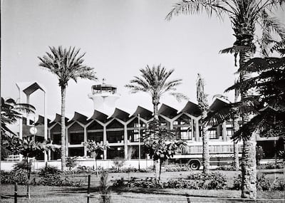 Al Bateen Airport, the second airport in Abu Dhabi and have been used by the public during the 70's and partly 80's. Archive Abu Dhabi Photos Black and White Courtesy Al Ittihad 