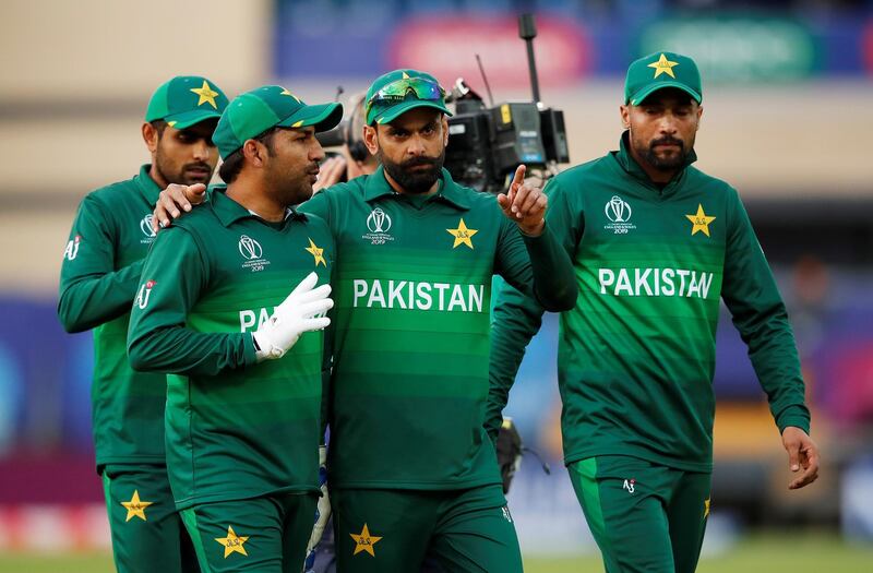 Cricket - ICC Cricket World Cup - England v Pakistan - Trent Bridge, Nottingham, Britain - June 3, 2019   Pakistan's Sarfaraz Ahmed and Mohammad Hafeez celebrate victory   Action Images via Reuters/Andrew Boyers