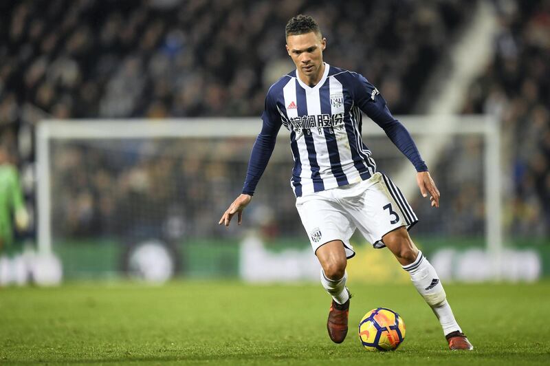 West Bromwich Albion's English defender Kieran Gibbs runs with the ball during the English Premier League football match between West Bromwich Albion and Newcastle United at The Hawthorns stadium in West Bromwich, central England, on November 28, 2017.
 / AFP PHOTO / Paul ELLIS / RESTRICTED TO EDITORIAL USE. No use with unauthorized audio, video, data, fixture lists, club/league logos or 'live' services. Online in-match use limited to 75 images, no video emulation. No use in betting, games or single club/league/player publications.  / 
