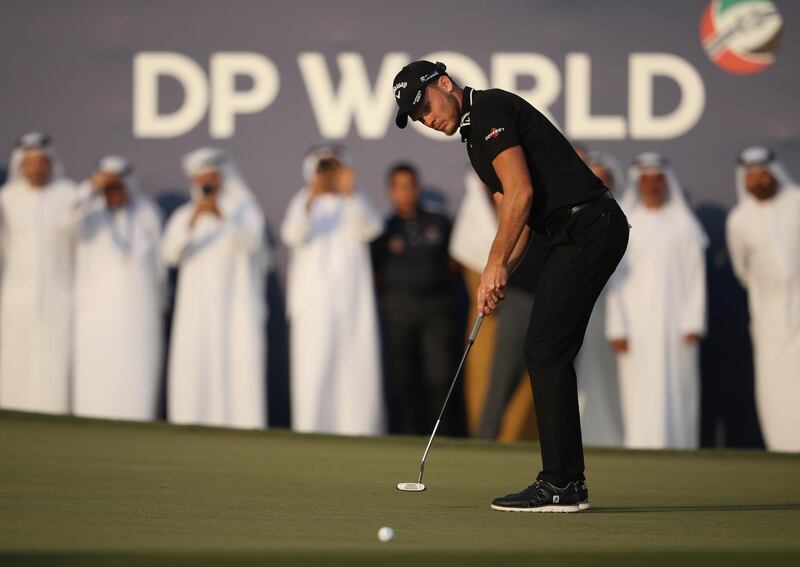 DUBAI, UNITED ARAB EMIRATES - NOVEMBER 18:  Danny Willett of  England putting on the par five 18th hole during the final round of the DP World Tour at Jumeirah Golf Estates on November 18, 2018 in Dubai, United Arab Emirates.  (Photo by Francois Nel/Getty Images)