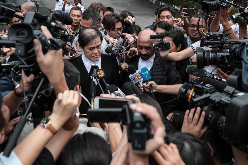 epa06239507 Hisyam Teh Toh Teik (C-L) and Naran Singh (C-R), lawyers of Doan Thi Huong of Vietnam, speak to journalists ahead of the trial of the suspects in the assasination of North Korean leader's Kim Jong-un's half-brother, in Shah Alam, Malaysia, 02 October 2017. According to media reports, the two women, Doan Thi Huong from Vietnam and Siti Aisyah from Indonesia, pleaded not guilty in the murder of Kim Jong-nam during their trial on 02 October 2017, at a court in Shah Alam, outside of Kuala Lumpur. Kim Jong-nam, a half-brother of North Korean leader Kim Jong-un, was killed at a Kuala Lumpur airport on 13 February 2017, after two women reportedly sprayed him with a highly toxic chemical weapon known as the VX nerve agent. The suspects have been charged with murder under Section 302 of the penal code, which carries mandatory death sentence if found guilty.  EPA/FAZRY ISMAIL