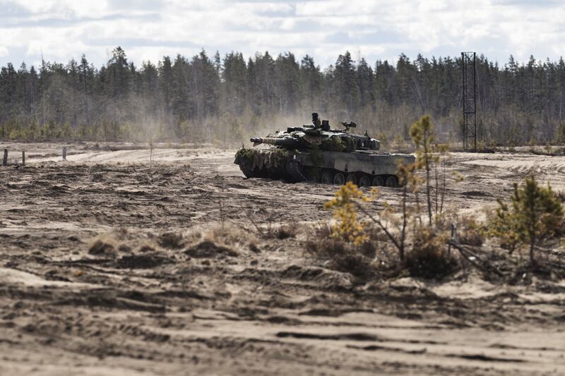 A Leopard 2 A6 battle tank. Bloomberg