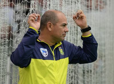 south Africa's coach Russell Domingo looks on during the South African cricket team's training session at The Oval cricket ground in south London on July 26, 2017, prior to the start of the third Test match against England.  / AFP PHOTO / OLLY GREENWOOD