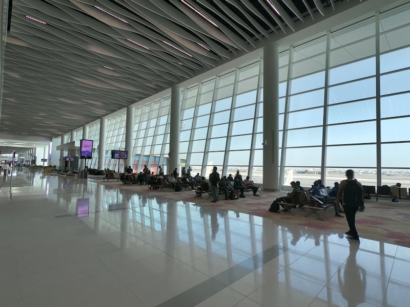 A picture taken on March 29, 2021 shows the new passenger terminal of Bahrain International Airport, south of the Bahraini capital Manama. (Photo by GIUSEPPE CACACE / AFP)