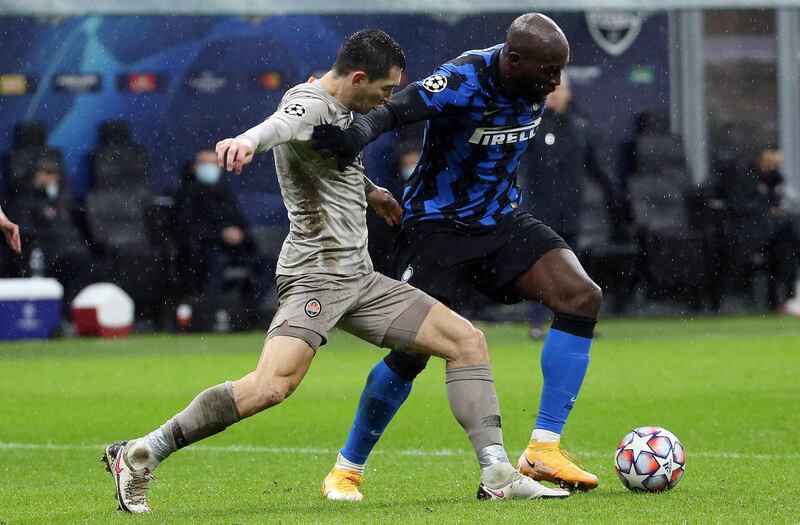 Inter striker Romelu Lukaku holds off the attentions of Shakhtar's Taras Stepanenko. EPA