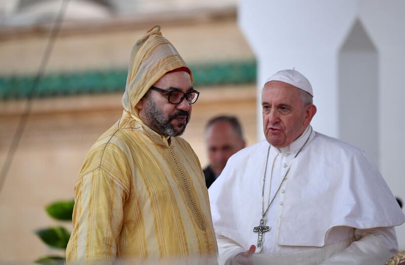 Pope Francis speaks to King Mohammed VI. AFP
