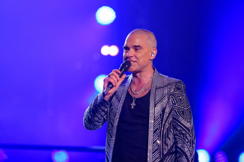 Robbie Williams entertained the audience with anecdotes and a tribute to his wife. Courtesy MSL