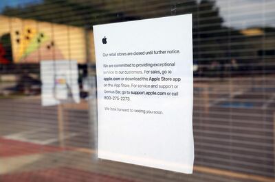 FORT WORTH, TEXAS - MAY 01: A view of the closed Apple University Park Village store on May 01, 2020 in Fort Worth, Texas. Simon Property Group, which owns University Park Village, plans to start reopening 49 malls and outlet centers amid the coronavirus (COVID-19) pandemic as states relax stay at home orders.   Tom Pennington/Getty Images/AFP
== FOR NEWSPAPERS, INTERNET, TELCOS & TELEVISION USE ONLY ==
