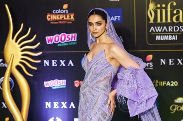 Bollywood actree Deepika Padukone poses a the 20th International Indian Film Academy (IIFA) Awards at NSCI Dome in Mumbai early on September 19, 2019. / AFP / Punit PARANJPE