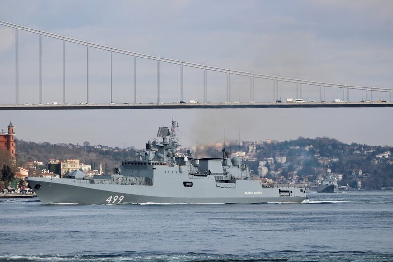 The Russian Navy's frigate Admiral Makarov sets sail in the Bosphorus, on its way to the Mediterranean Sea, in Istanbul, Turkey, February 28, 2020. REUTERS/Yoruk Isik