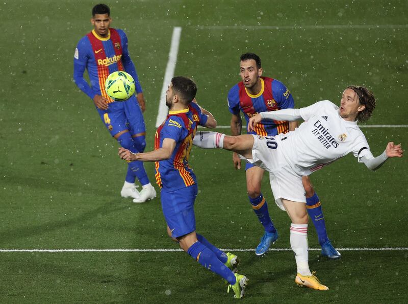 Jordi Alba 7. Stepped aside as Valverde ran towards Madrid’s first goal. Got his head to Madrid’s second goal but became a problem for his team – when Barça lost possession he was so far advanced that Madrid countered quickly. He had to take risks and set up Mingueza for a goal. Booked – like his manager - for complaining as he appealed for an 85th minute penalty. EPA