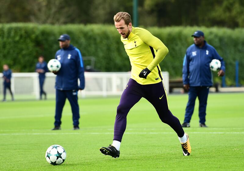 Harry Kane takes part in training, Alex Broadway / Getty Images