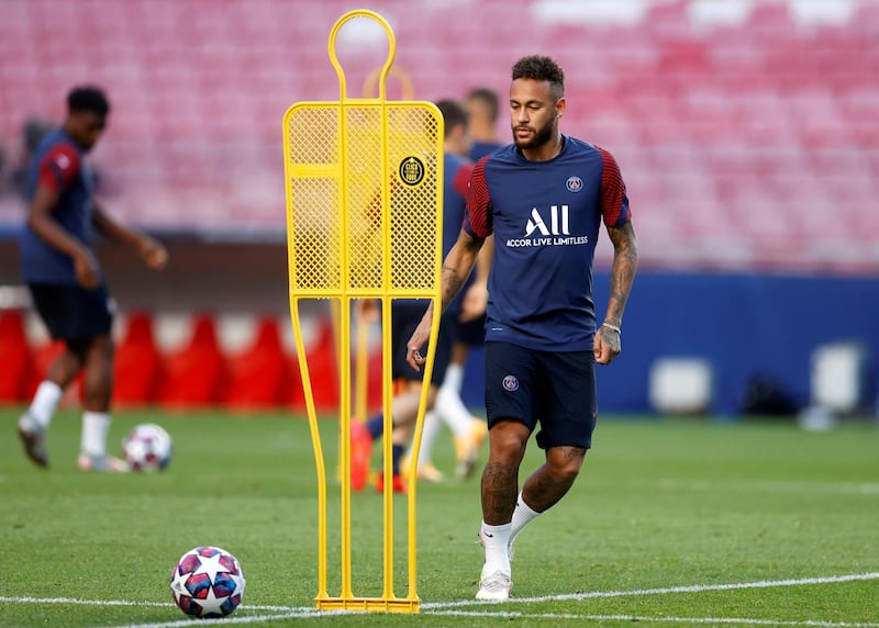 LISBON, PORTUGAL - AUGUST 22: Neymar of Paris Saint-Germain during a training session ahead of their UEFA Champions League Final match against Bayern Munich at Estadio do Sport Lisboa e Benfica on August 22, 2020 in Lisbon, Portugal. (Photo by Matthew Childs/Pool via Getty Images)