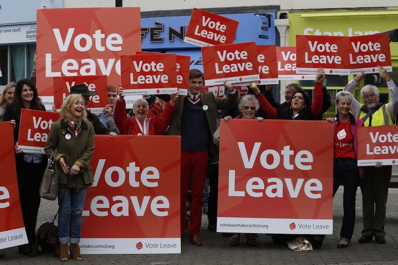 Supporters of the Vote Leave campaign in the UK cheer in the run-up to the referendum. Both the Brexit campaign and Donald Trump managed to skillfully mobilise a base of committed supporters. Luke MacGregor / Bloomberg