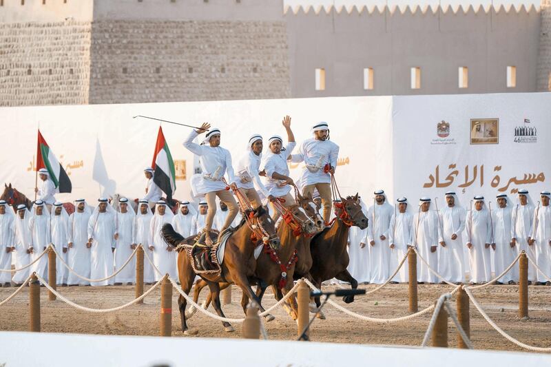 AL WATHBA, ABU DHABI, UNITED ARAB EMIRATES - December 03, 2017: Horsemen participate in the Union March during the Sheikh Zayed Heritage Festival. 


( Rashed Al Mansoori / Crown Prince Court - Abu Dhabi )
---
