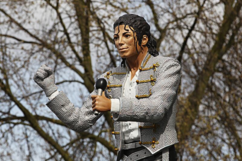 The Michael Jackson statue is likely to cause uproar amongst Fulham fans.