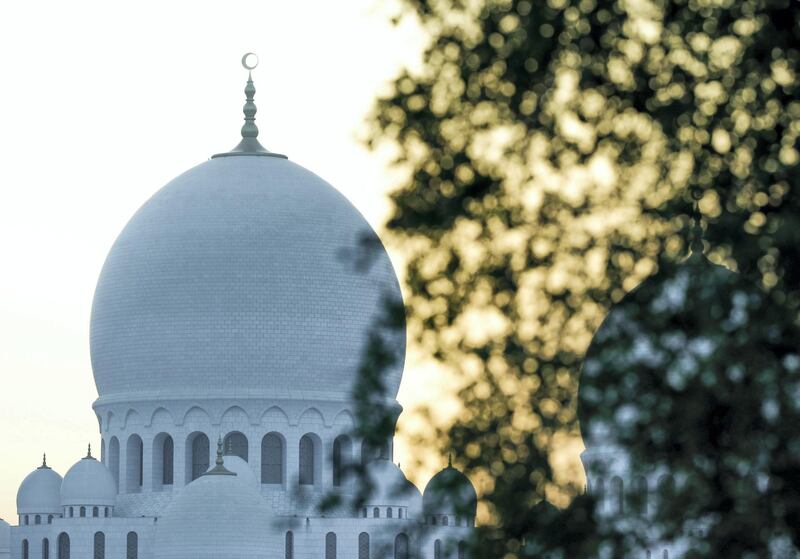 Abu Dhabi, United Arab Emirates, May 5, 2019.  Sheikh Zayed Grand Mosque. ---Sunrise images / artistic.
Victor Besa/The National
Section:  NA
Reporter: