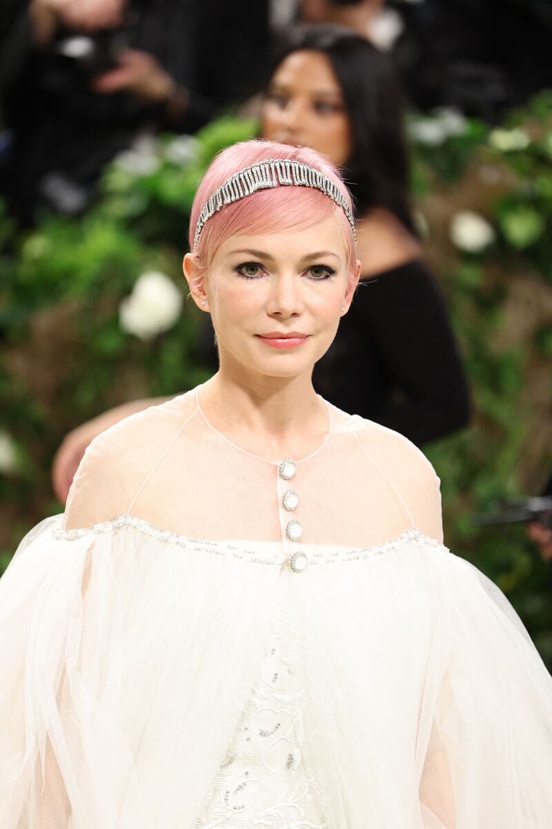 Michelle Williams in Chanel and Chanel high jewellery. AFP