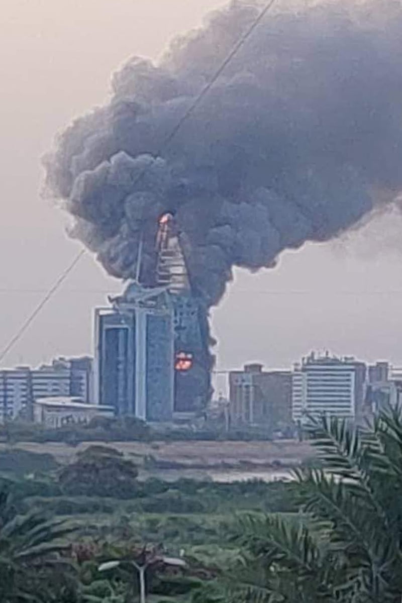 Fighting between the Sudanese Armed Forces and the paramilitary Rapid Support Forces, which intensified on Sunday September 17, led to fires in several buildings in the centre of Khartoum, including the Greater Nile Petroleum Company Tower. All photos: AFP