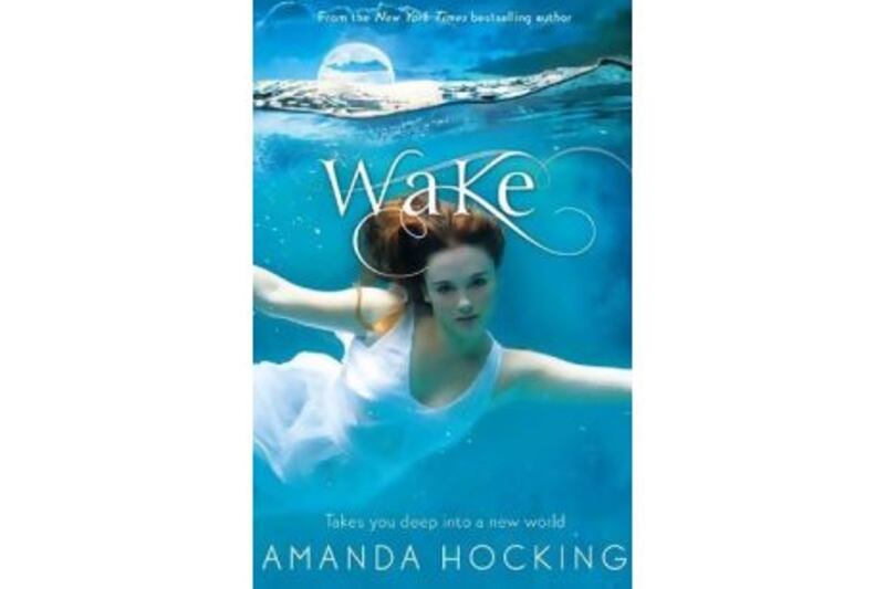 Wake
Amanda Hocking