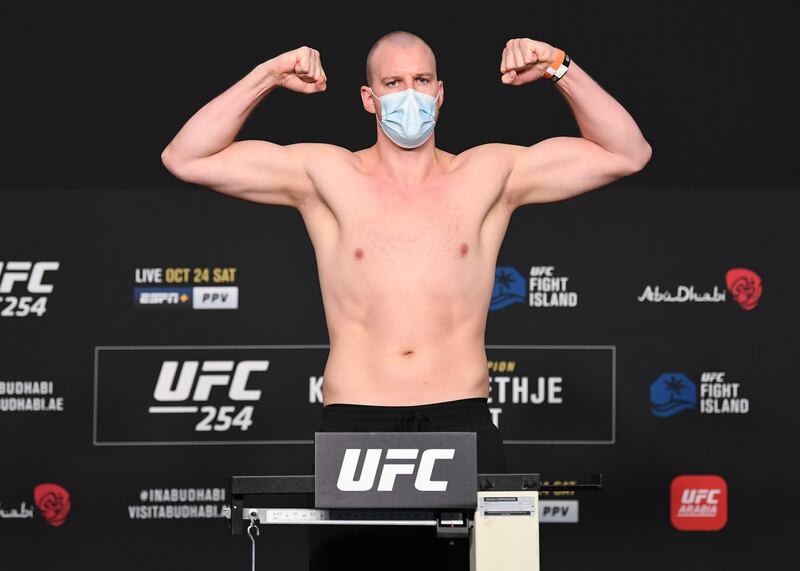 ABU DHABI, UNITED ARAB EMIRATES - OCTOBER 23: Stefan Struve of the Netherlands poses on the scale during the UFC 254 weigh-in on October 23, 2020 on UFC Fight Island, Abu Dhabi, United Arab Emirates. (Photo by Josh Hedges/Zuffa LLC)