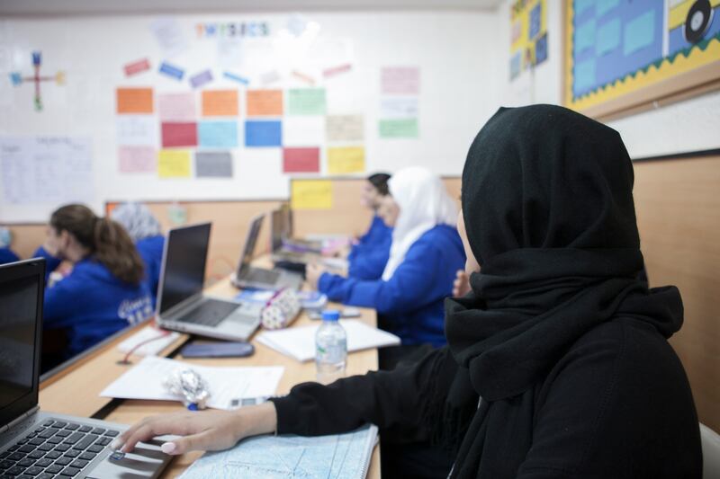 DUBAI, UAE. November 5, 2014. Seniors from Al Mawakeb school attend a Math class. (Journalist: Roberta Pennington) Reem Mohammed / The National