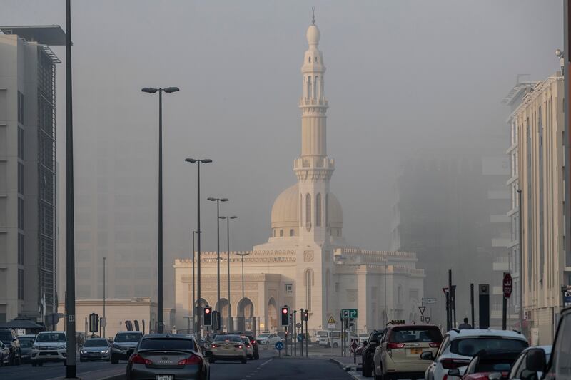 From Friday to Sunday, nights will be humid, with fog in the early mornings.
