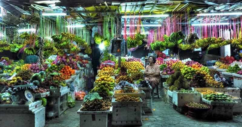 Fruit Market by Christian Voigt. Courtesy Salsali Private Museum and Christian Voigt