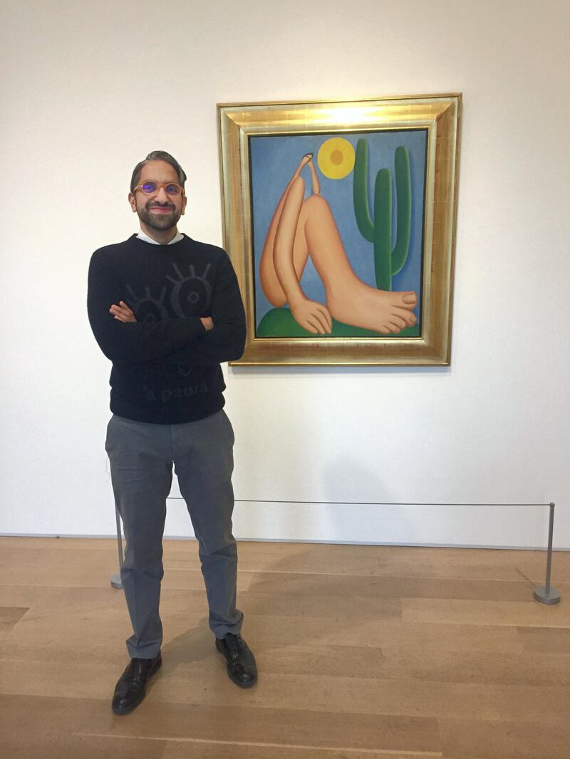 Sultan Sooud Al Qassemi in front of Tarsila do Amaral. Abaporu, 1928 at Art Institute of Chicago. Courtesy Sultan Sooud Al Qassemi