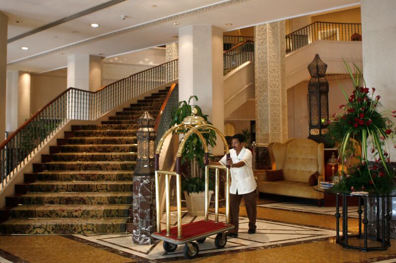 ABU DHABI, UNITED ARAB EMIRATES - May 26, 2008: The main lobby of The Sheraton Abu Dhabi Hotel and Resort. ( Ryan Carter / The National ) *** Local Caption ***  RC004-Sheraton.JPGRC004-Sheraton_2.JPG