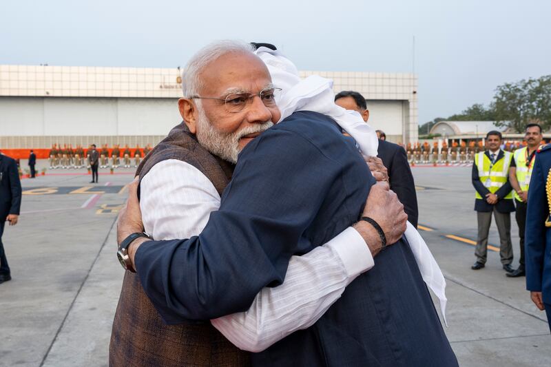Sheikh Mohamed embraces Mr Modi