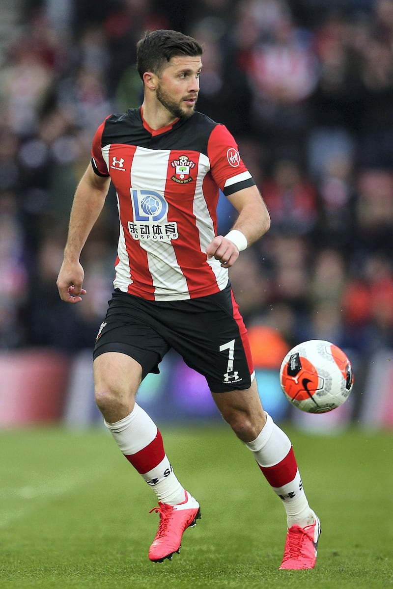 SOUTHAMPTON, ENGLAND - FEBRUARY 22: Southampton's Shane Long attacks during the Premier League match between Southampton FC and Aston Villa at St Mary's Stadium on February 22, 2020 in Southampton, United Kingdom. (Photo by Charlie Crowhurst/Getty Images)