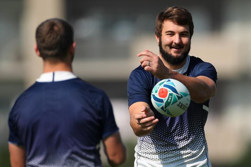 Lood de Jager passes during the South Africa Captain's Run. Getty Images