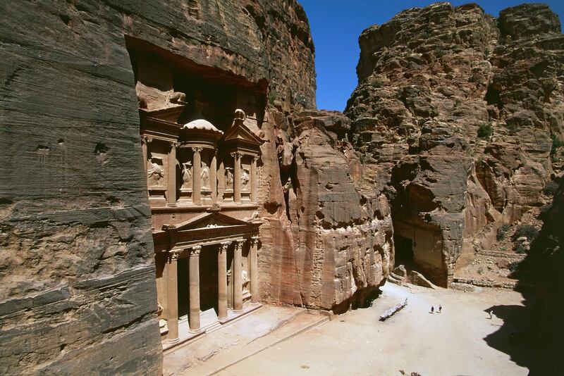 View of the Treasury (Al-Khazneh), Petra (UNESCO World Heritage Site, 1985), Jordan. Nabataean civilization, 1st century AD.