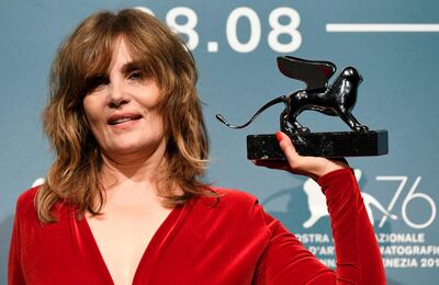 The 76th Venice Film Festival - Awards Ceremony - Venice, Italy, September 7, 2019 - Emmanuelle Seigner poses with the Silver Lion award - Grand Jury Prize. REUTERS/Piroschka van de Wouw