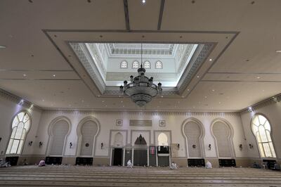ABU DHABI , UNITED ARAB EMIRATES , MAY 29 – 2018 :- Inside view of the Sheikh Hamdan Bin Mohammed Al Nahyan mosque in Abu Dhabi.  ( Pawan Singh / The National )  For News. Story by John Dennehy