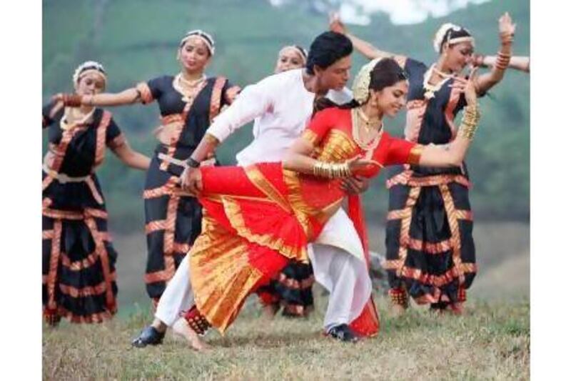 A reader defends actor Shah Rukh Khan and his latest Bollywood film, Chennai Express, against criticism, noting that it has been very popular with family audiences. Courtesy UTV Motion Pictures