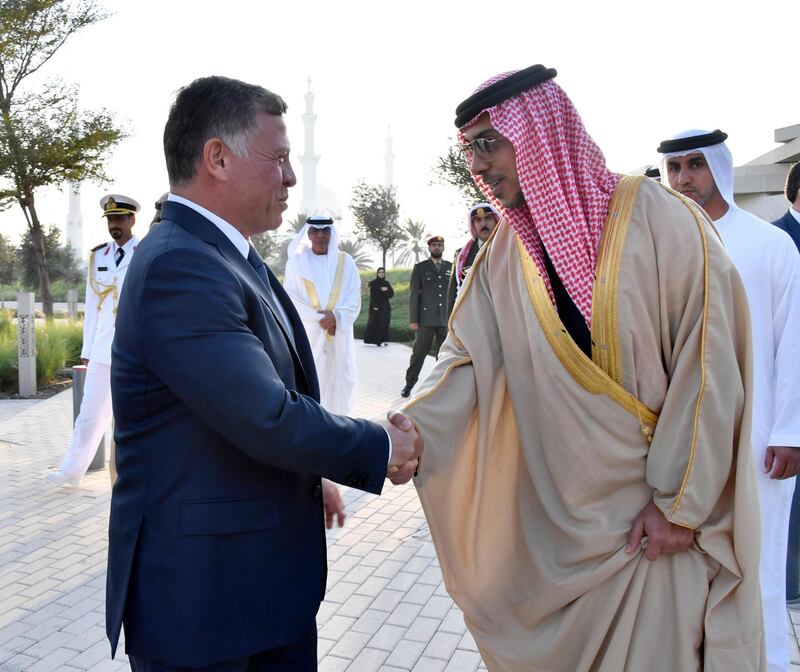 ABU DHABI, 7th February, 2018 (WAM) -- King Abdullah II of Jordan on Wednesday visited Abu Dhabi’s Wahat Al Karama, the national landmark built to immortalise the sacrifices of the UAE’s brave heroes. King Abdullah was received by Sheikh Khalifa bin Tahnoun bin Mohammed Al Nahyan, Director of The Martyrs’ Families’ Affairs Office at the Abu Dhabi Crown Prince Court. Wam